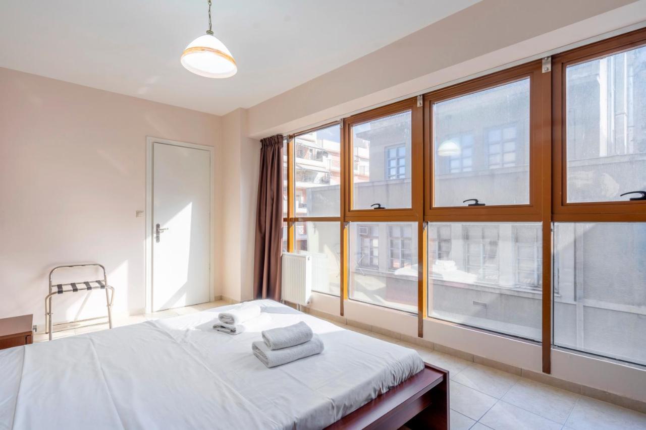 Apartment 2 Bedroom Renovated With A View *