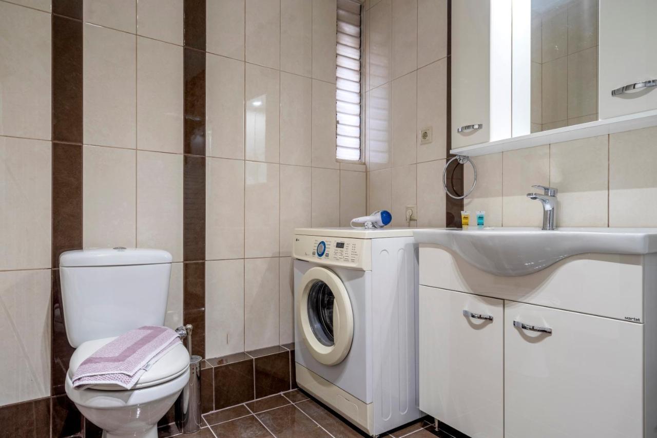 Апартаменты 2 Bedroom Renovated With A View *